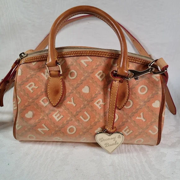 Dooney & Bourke spell out small domed satchel crossbody purse handbag - Picture 4 of 12